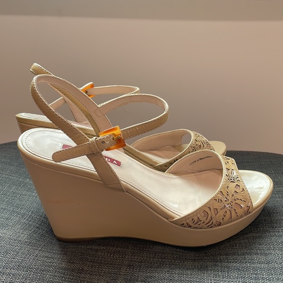 NWOT PRADA SPORT Patent Leather Sandals - Picture 7 of 12